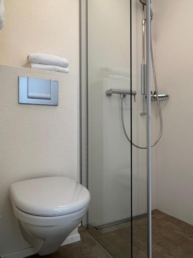 Hotel Felmis Self Check-In Horw Exteriör bild